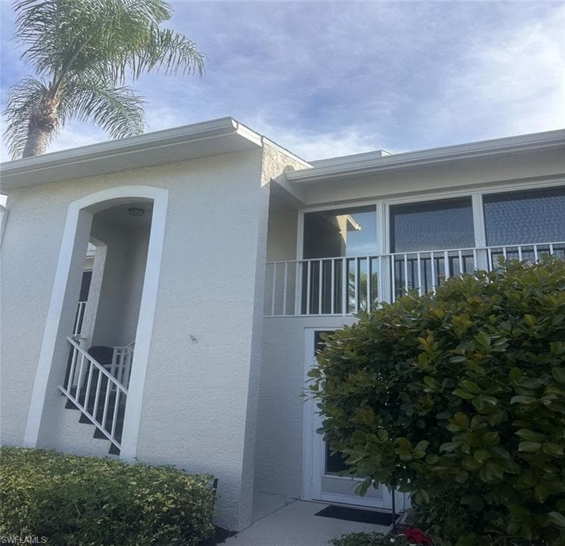 458 Country Hollow CT H204 NAPLES, FL 34104