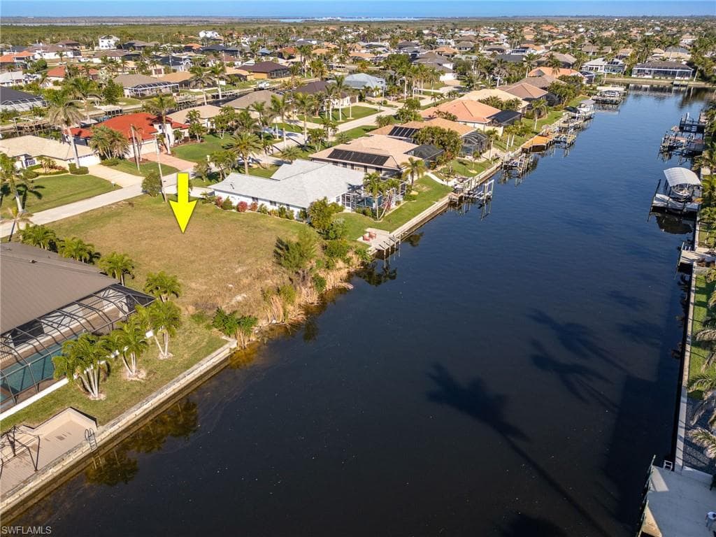 4113 SW 28th PL CAPE CORAL, FL 33914