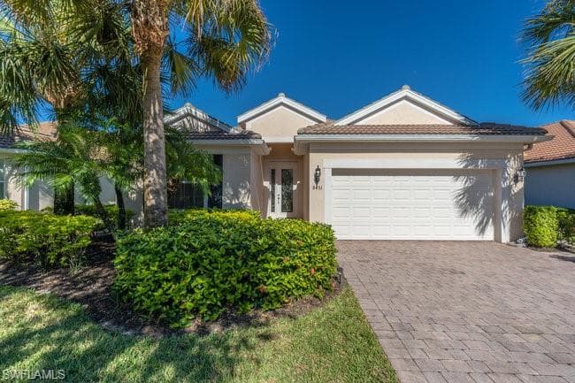 8451 Benelli CT NAPLES, FL 34114