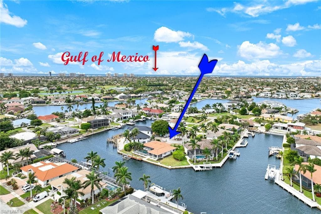 418 Tarpon CT MARCO ISLAND, FL 34145