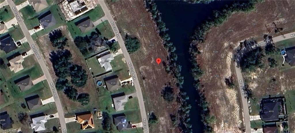 4121 NE 23rd AVE CAPE CORAL, FL 33909