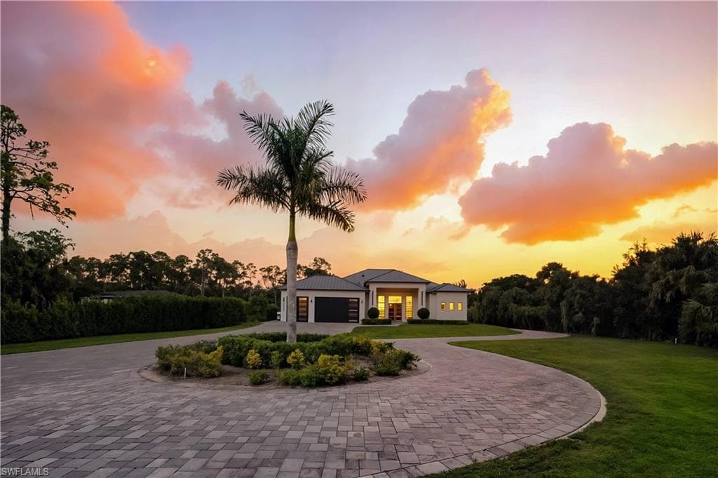 3219 White BLVD NAPLES, FL 34117