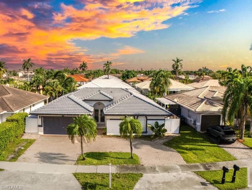 14859 Sw 177th Ter MIAMI, FL 33187