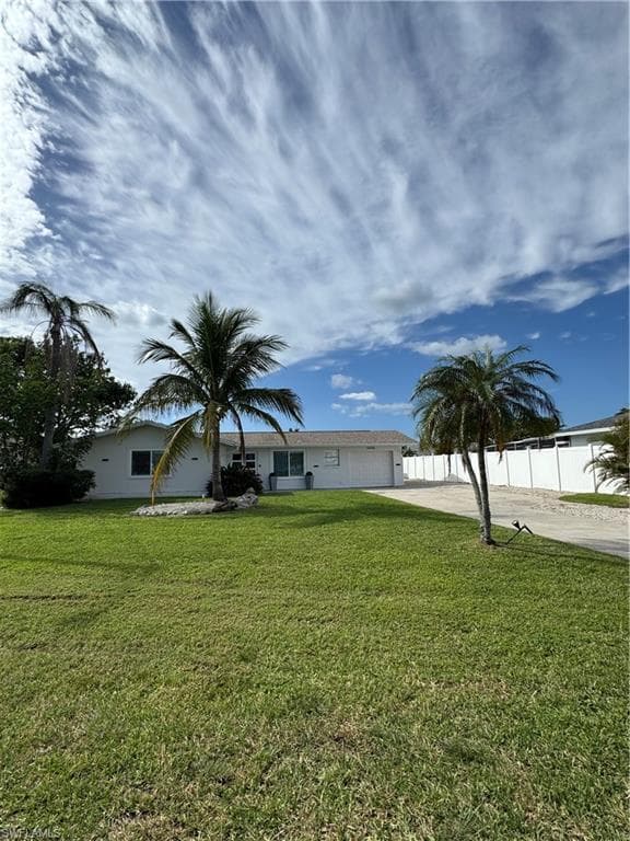 3720 SE 21st PL CAPE CORAL, FL 33904