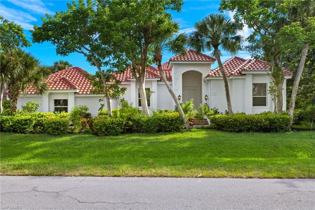 2313 Wulfert RD SANIBEL, FL 33957