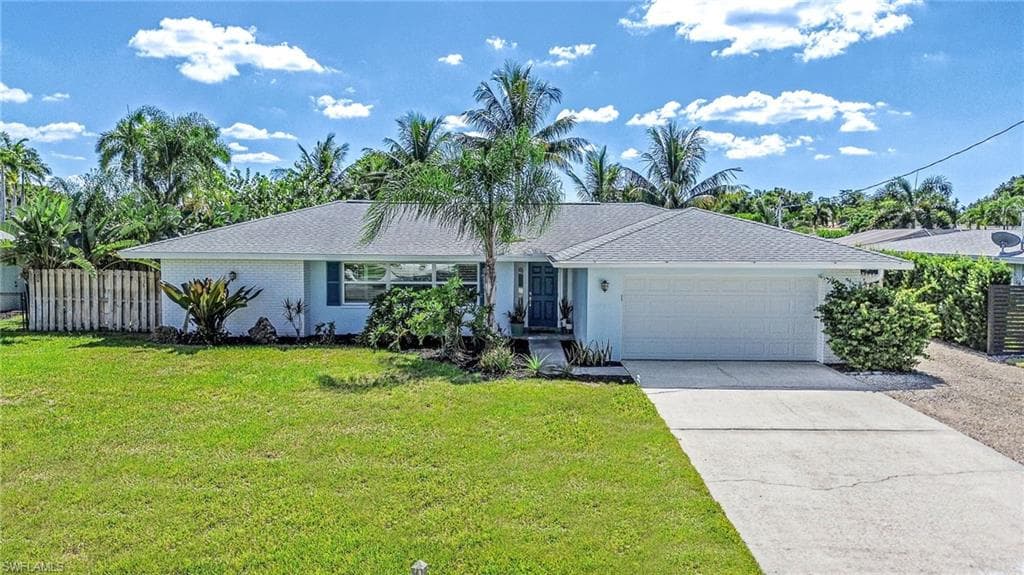 392 Norwood CT FORT MYERS, FL 33919