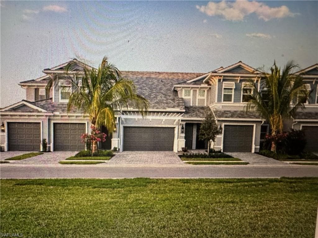 2665 Seychelles CIR 1906 NAPLES, FL 34112