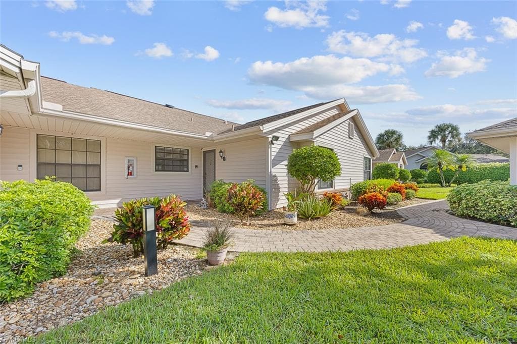 6654 Tannin LN B NAPLES, FL 34109