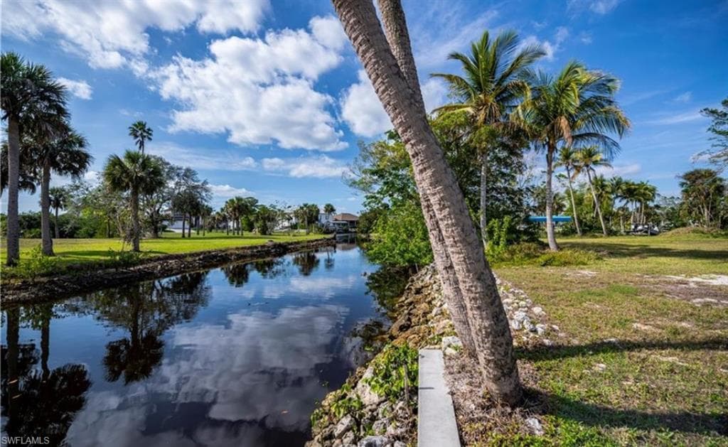 27210 Del LN BONITA SPRINGS, FL 34135