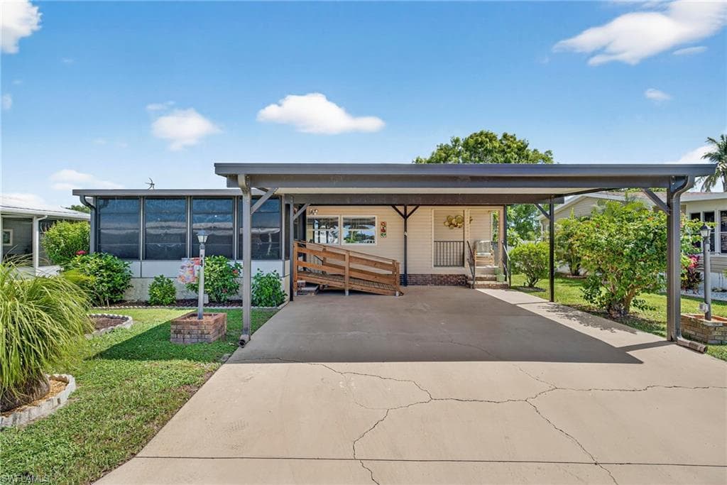 4 Oceans BLVD 4 NAPLES, FL 34104