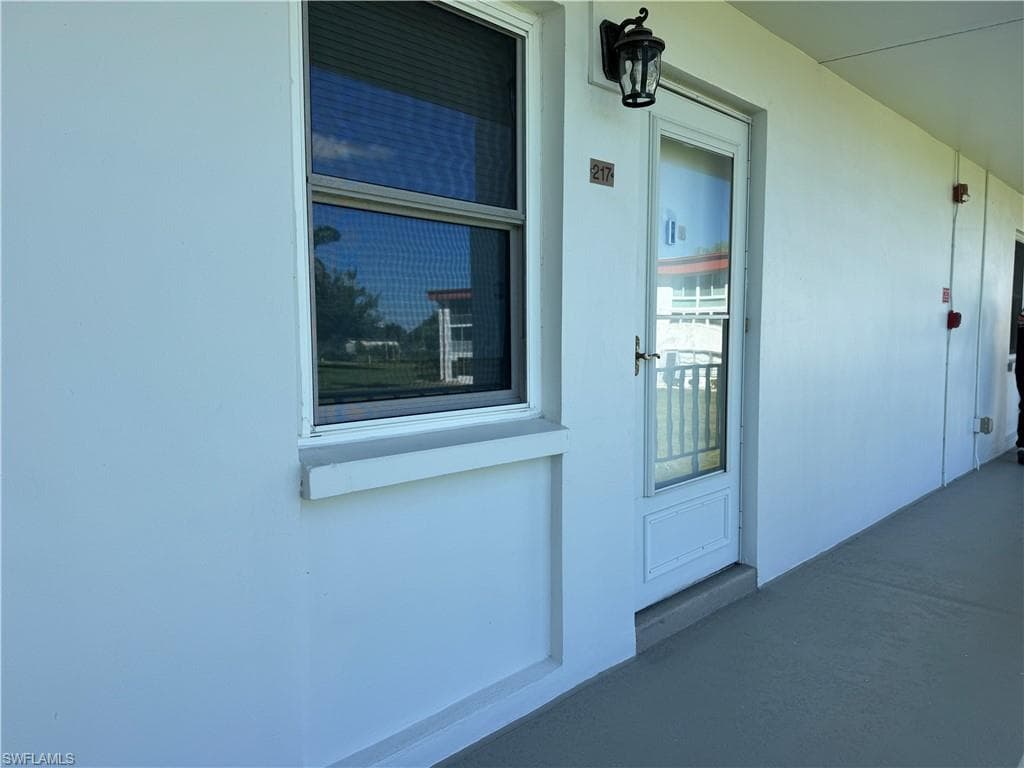 1700 Pine Valley DR 217 FORT MYERS, FL 33907