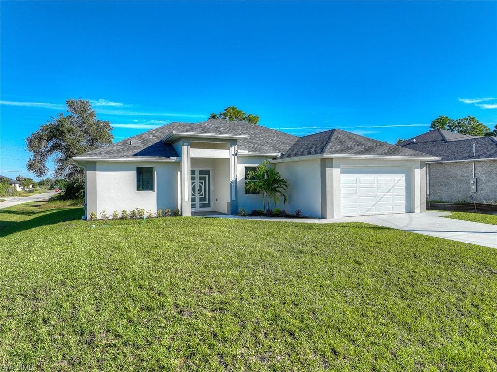 4212 34th ST SW LEHIGH ACRES, FL 33976