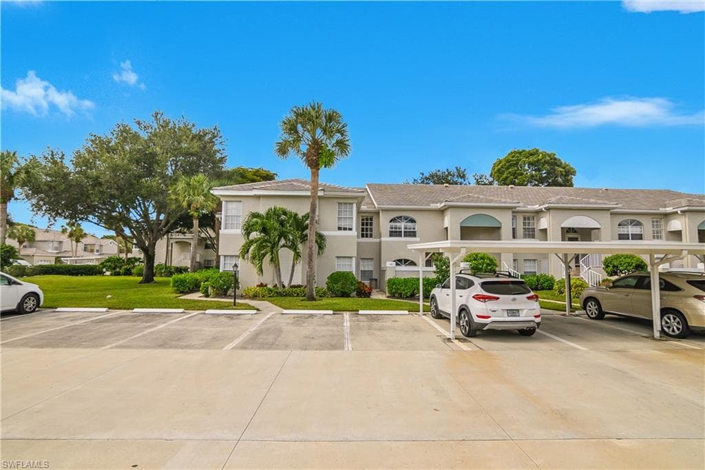13061 Hamilton Harbour DR R1 NAPLES, FL 34110