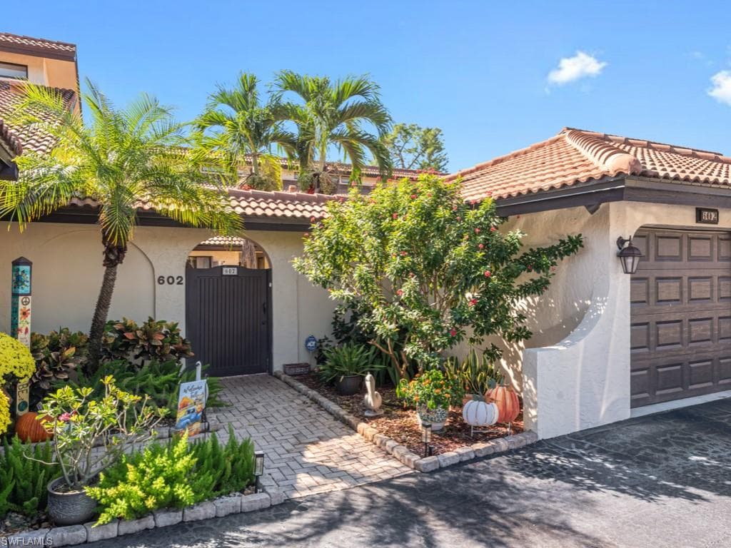 602 Augusta BLVD 3 NAPLES, FL 34113