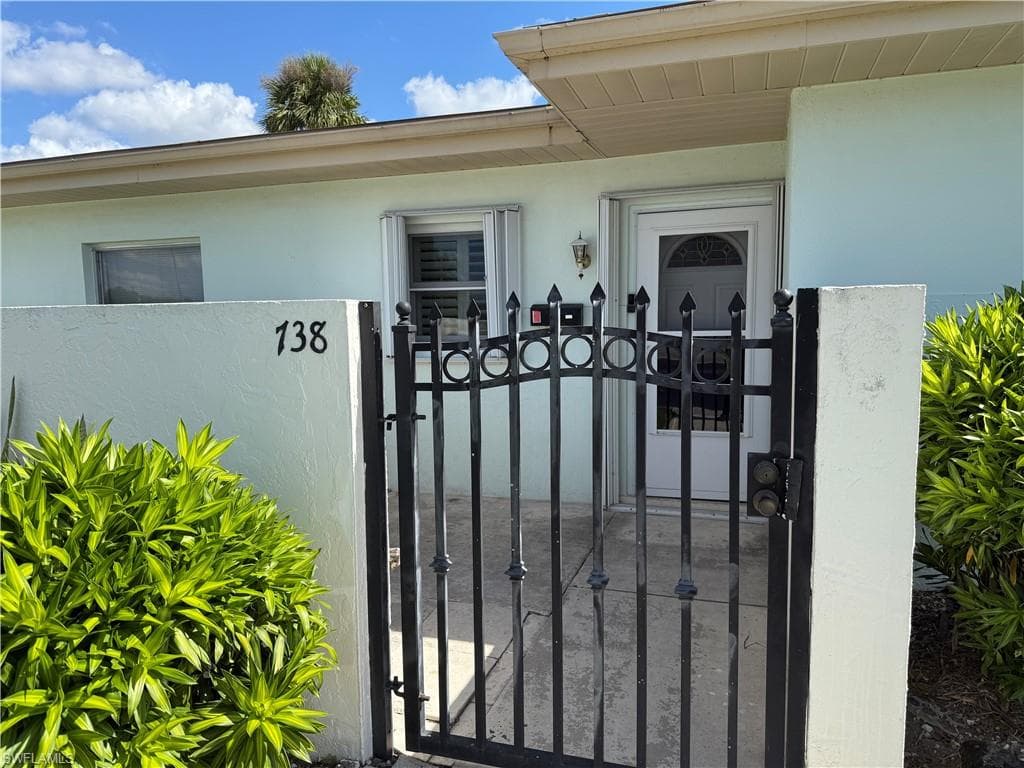 738 Joel BLVD LEHIGH ACRES, FL 33936