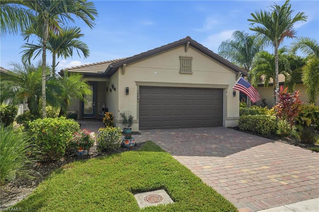 10845 Glenhurst ST FORT MYERS, FL 33913