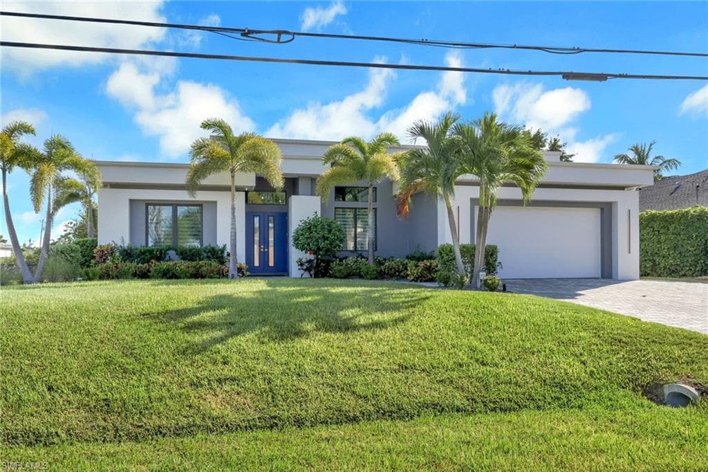 2530 NW 14th TER CAPE CORAL, FL 33993