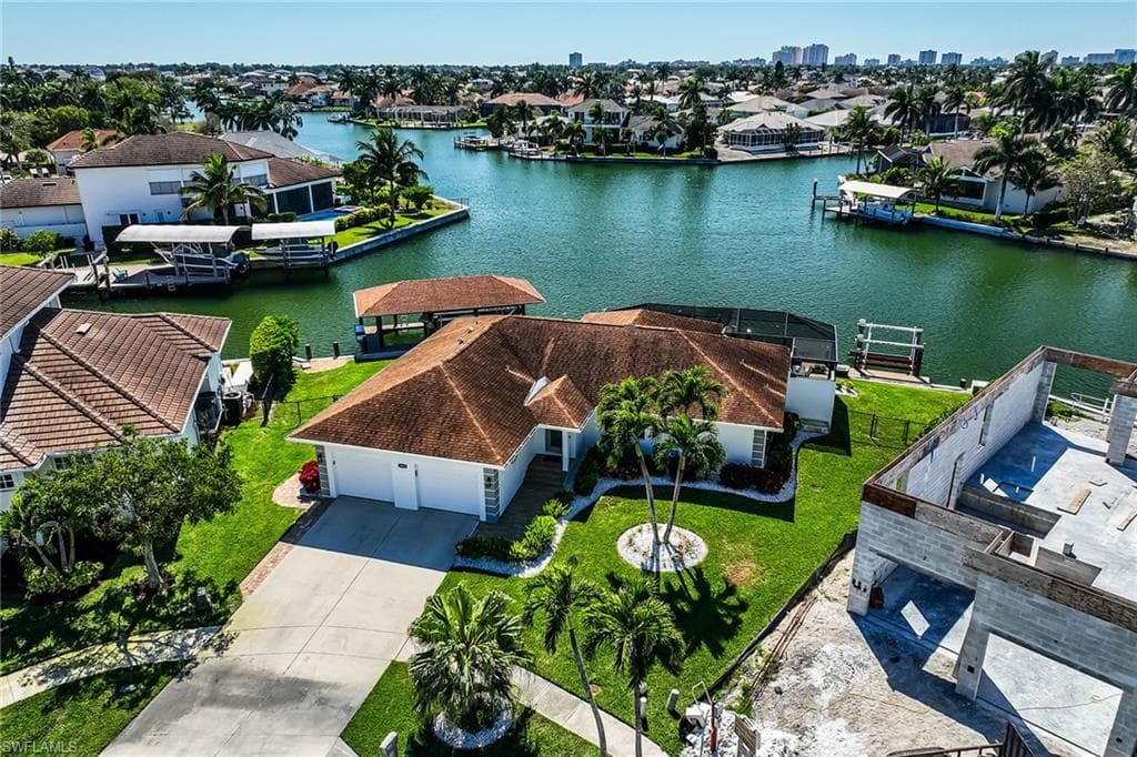 1711 Canary CT MARCO ISLAND, FL 34145