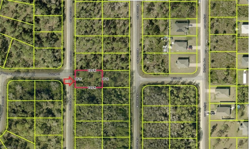 1920 Overland AVE LEHIGH ACRES, FL 33972