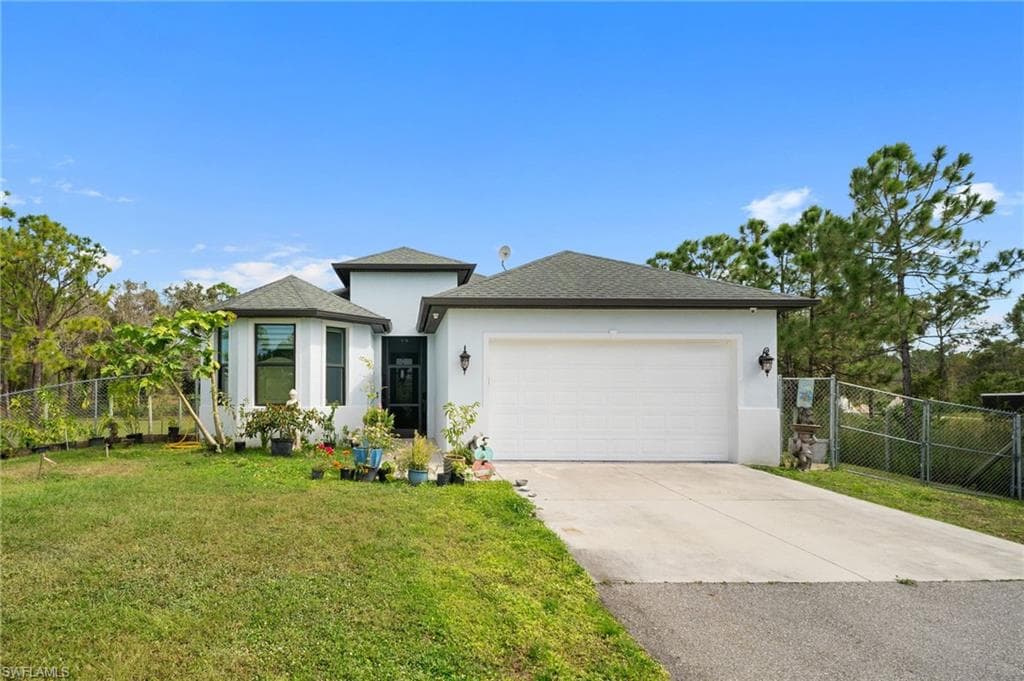 5270 42nd ST NE NAPLES, FL 34120