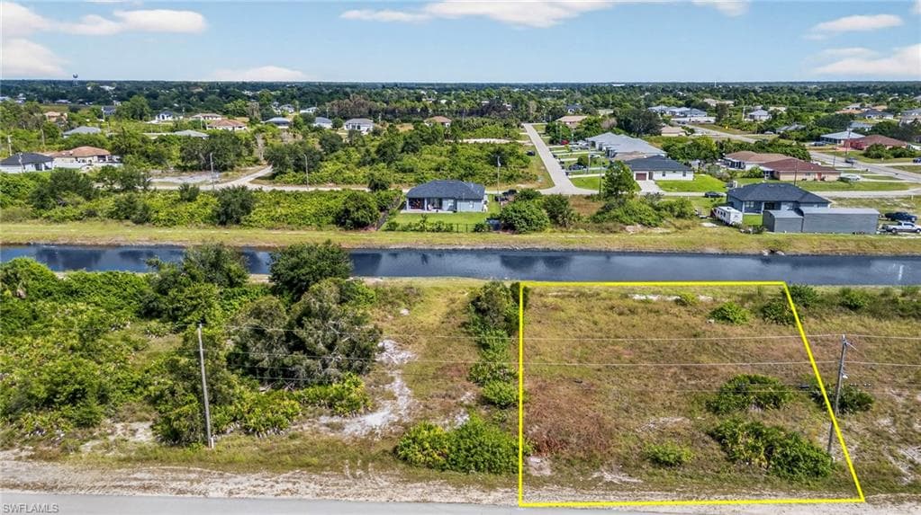 349 Paulcrest AVE LEHIGH ACRES, FL 33974