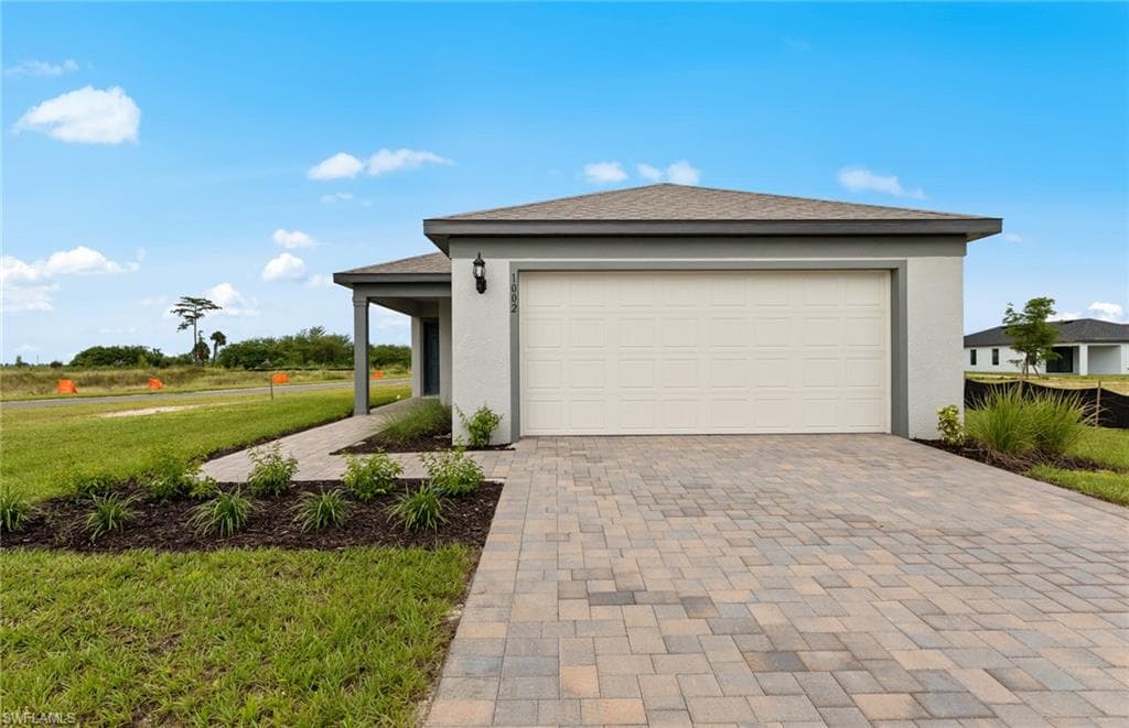 1002 Caloosa Breeze DR LABELLE, FL 33935
