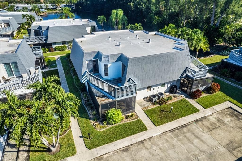 16181 Amberwood Lake CT 4 FORT MYERS, FL 33908