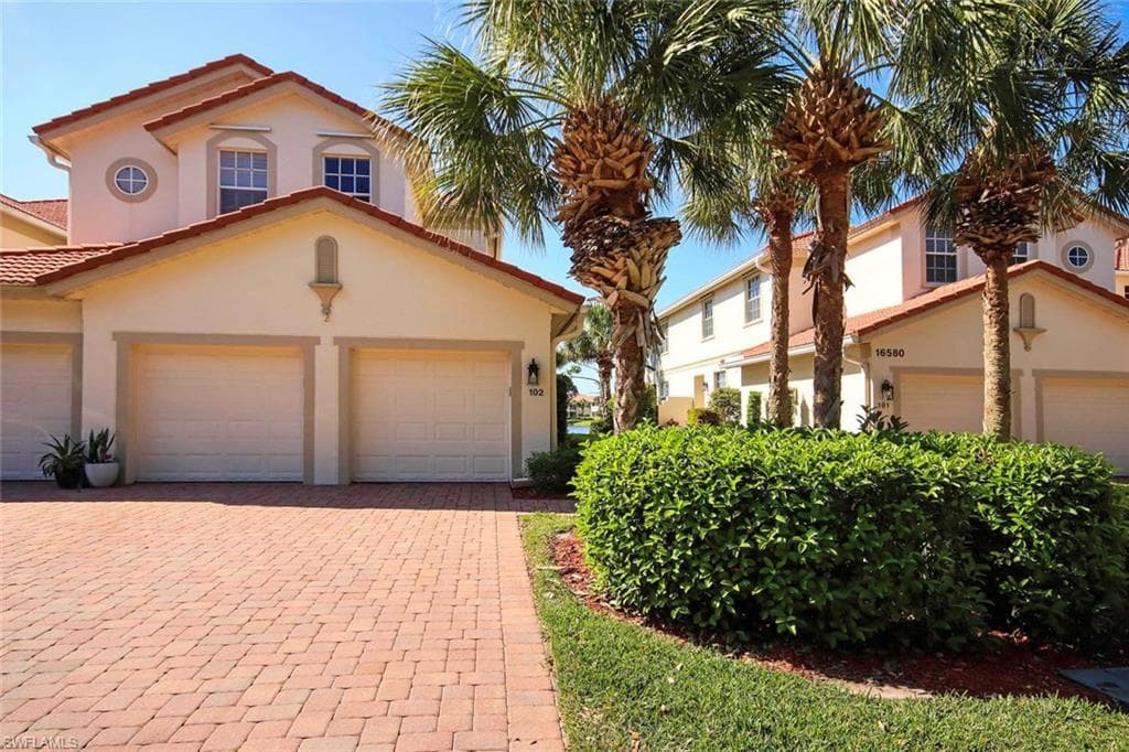 16590 Crownsbury WAY 102 FORT MYERS, FL 33908