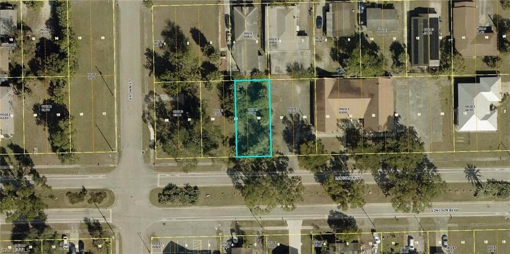 2965 Lincoln BLVD FORT MYERS, FL 33916