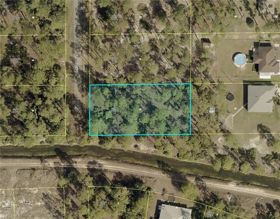 1204 8th AVE LEHIGH ACRES, FL 33972