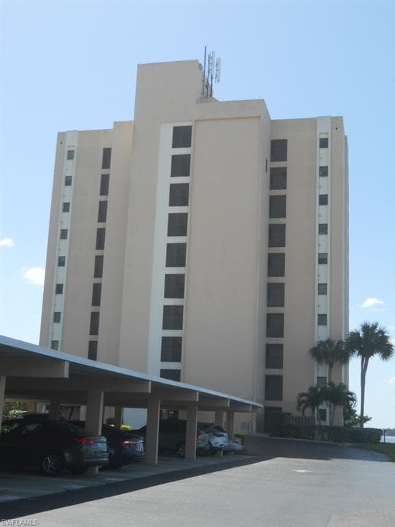 3300 N Key DR 4W NORTH FORT MYERS, FL 33903