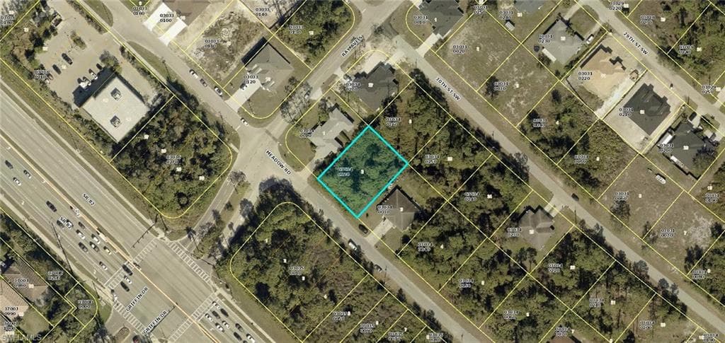 605/607 Meadow RD LEHIGH ACRES, FL 33973