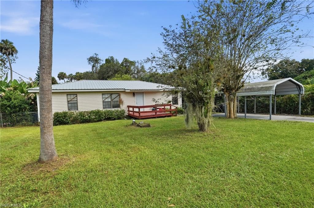 868 Avalon AVE LABELLE, FL 33935