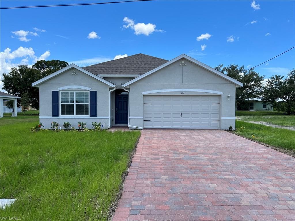 514 1st LN CAPE CORAL, FL 33993