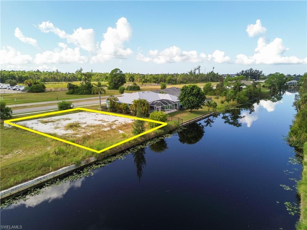 2629 Ceitus PKWY CAPE CORAL, FL 33991