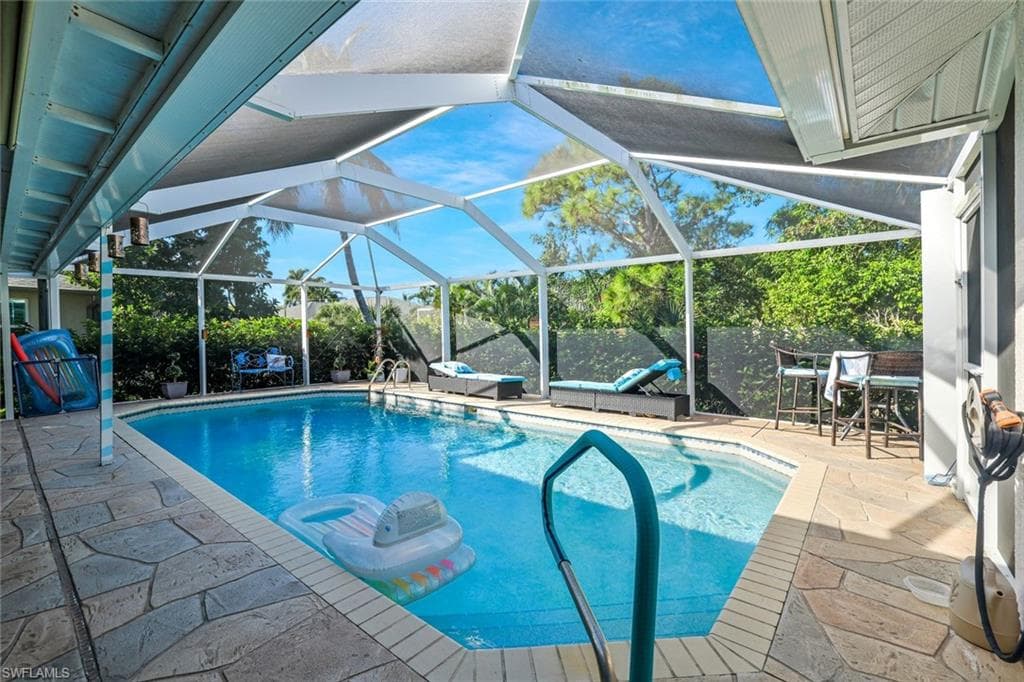 108 Sand Hill ST MARCO ISLAND, FL 34145