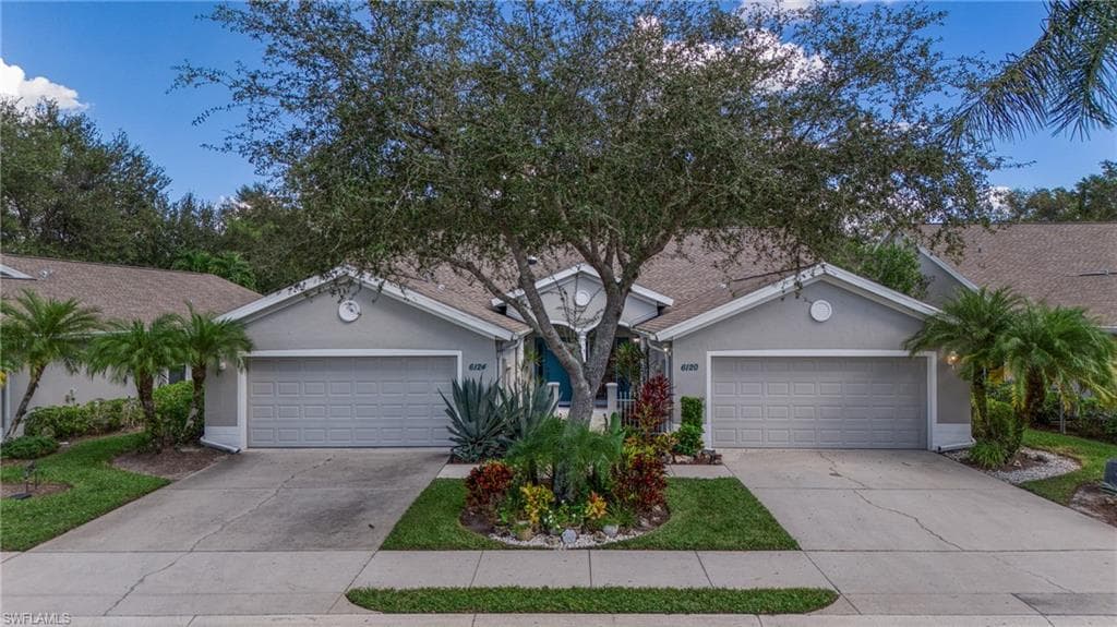 6120 Mandalay CIR 69 NAPLES, FL 34112