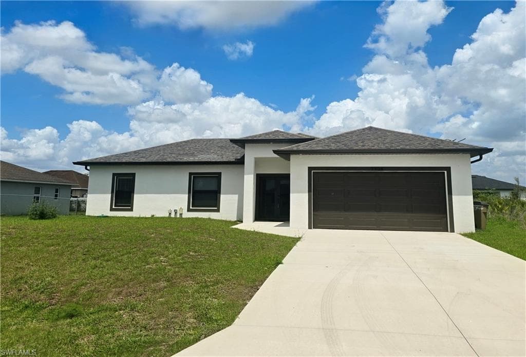 2806 57th ST W LEHIGH ACRES, FL 33971