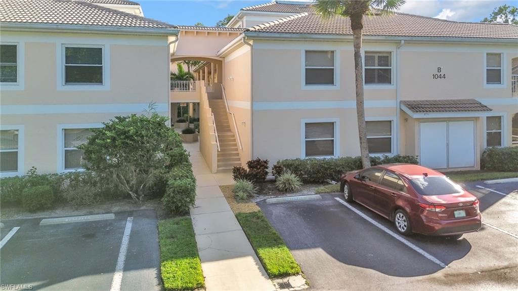 1044 Woodshire LN B211 NAPLES, FL 34105