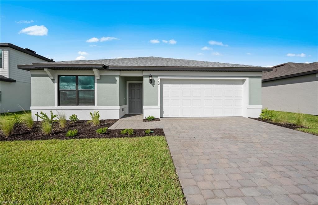 262 Silent Lake DR LEHIGH ACRES, FL 33936