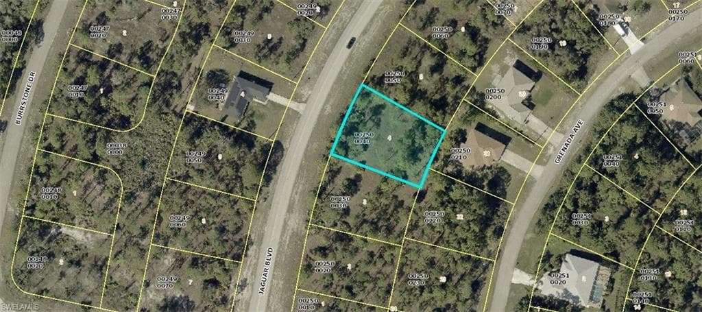 442 Jaguar Blvd LEHIGH ACRES, FL 33974