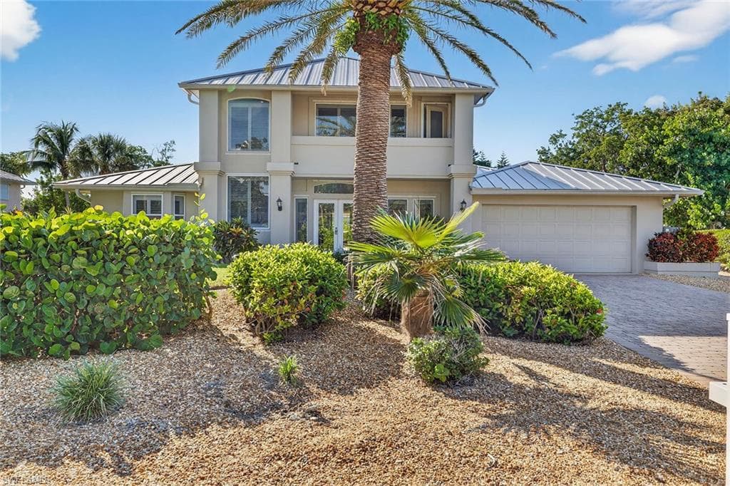 748 Windlass WAY SANIBEL, FL 33957
