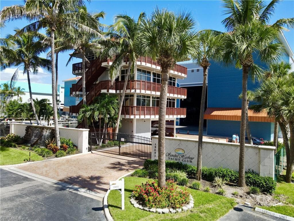 15051 Punta Rassa RD FORT MYERS, FL 33908