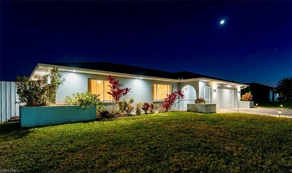 224 NE 9th TER CAPE CORAL, FL 33909