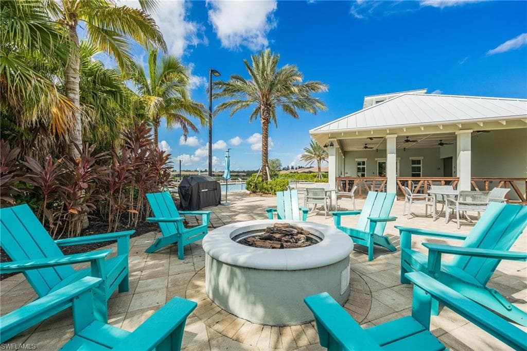 10363 Bonavie Cove DR FORT MYERS, FL 33966