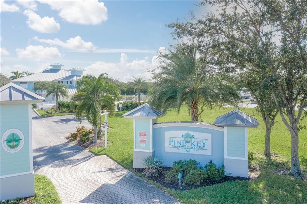 1050 Hancock Creek South BLVD 203 CAPE CORAL, FL 33909