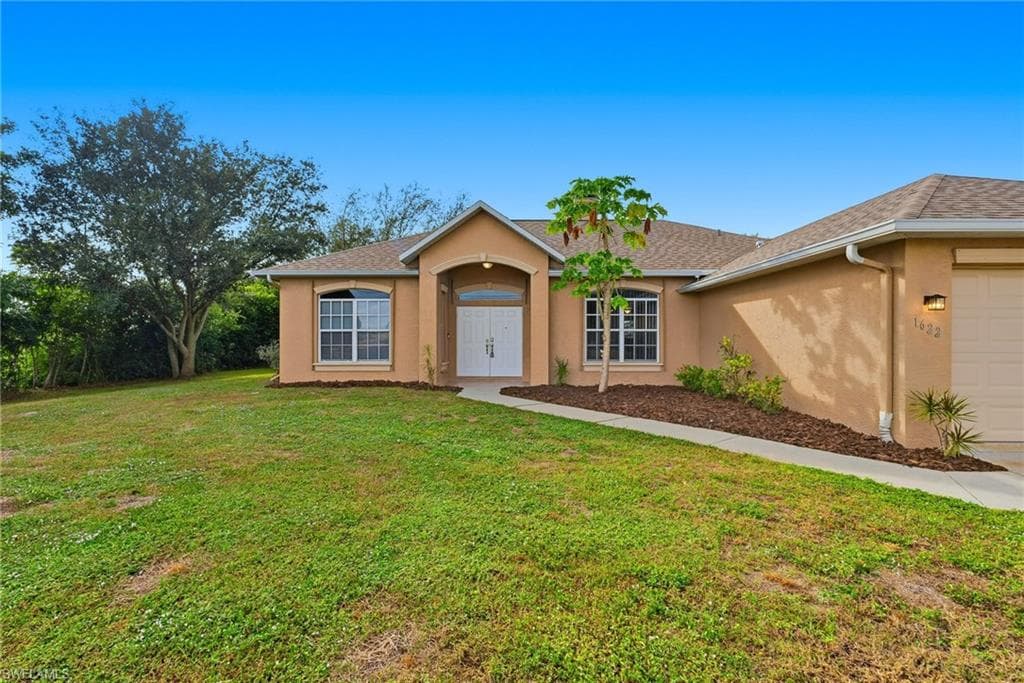 1622 8th PL CAPE CORAL, FL 33909