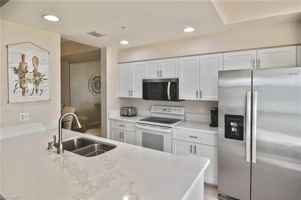 8076 Queen Palm LN 436 FORT MYERS, FL 33966