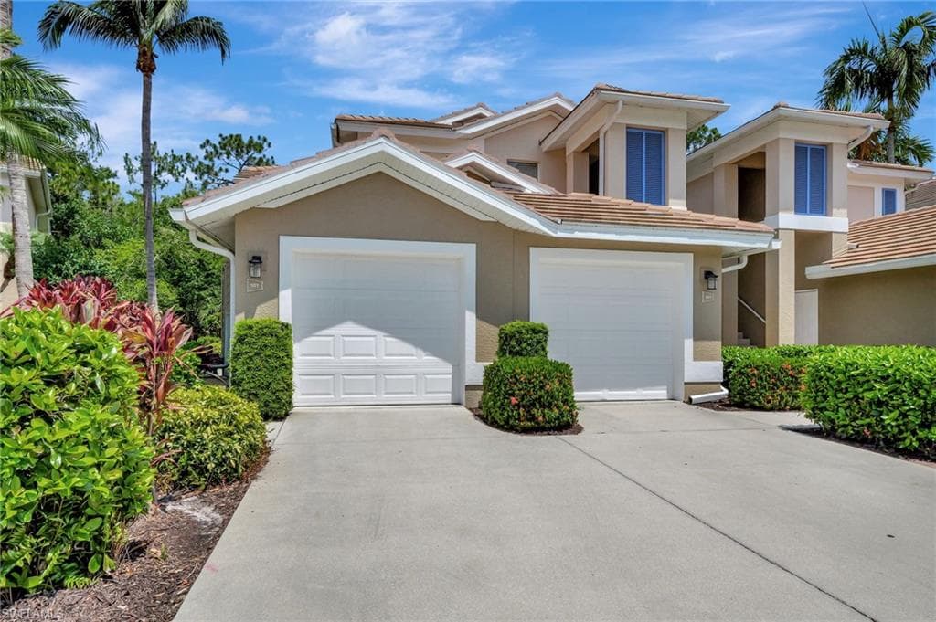857 Carrick Bend CIR 101 NAPLES, FL 34110