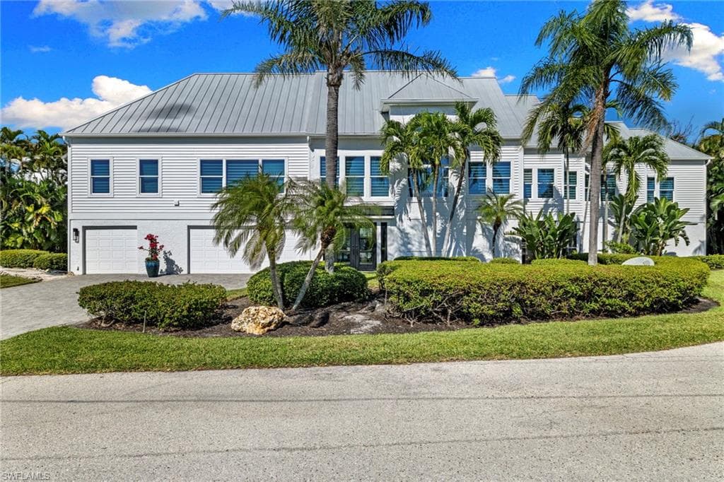 1730 Jewel Box DR SANIBEL, FL 33957